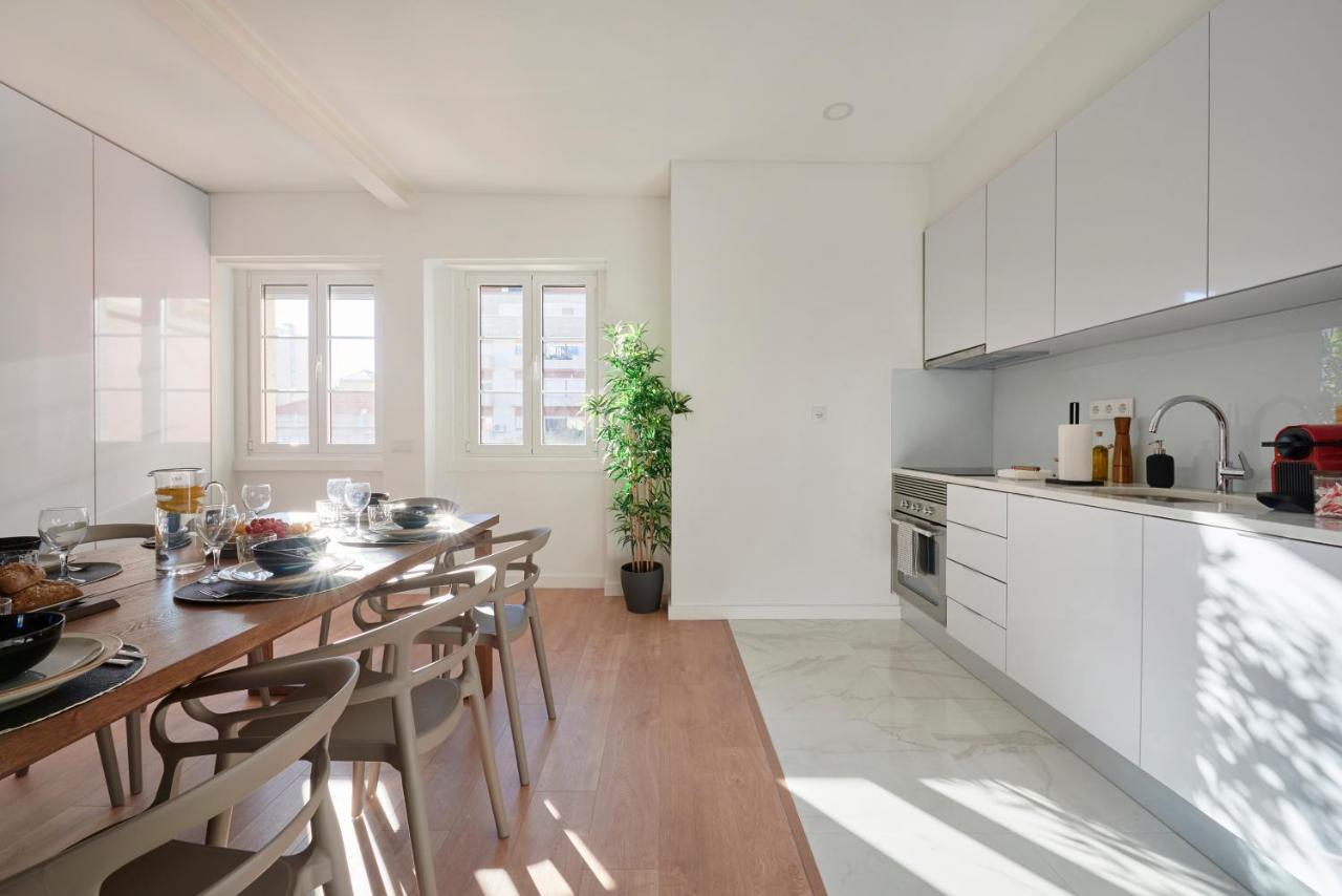 Deluxe Apt At Amazing Prime Location, By Timecooler リスボン エクステリア 写真